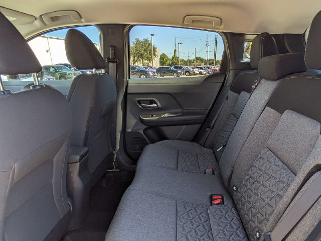 New 2027 Nissan Kicks SV FWD image 14