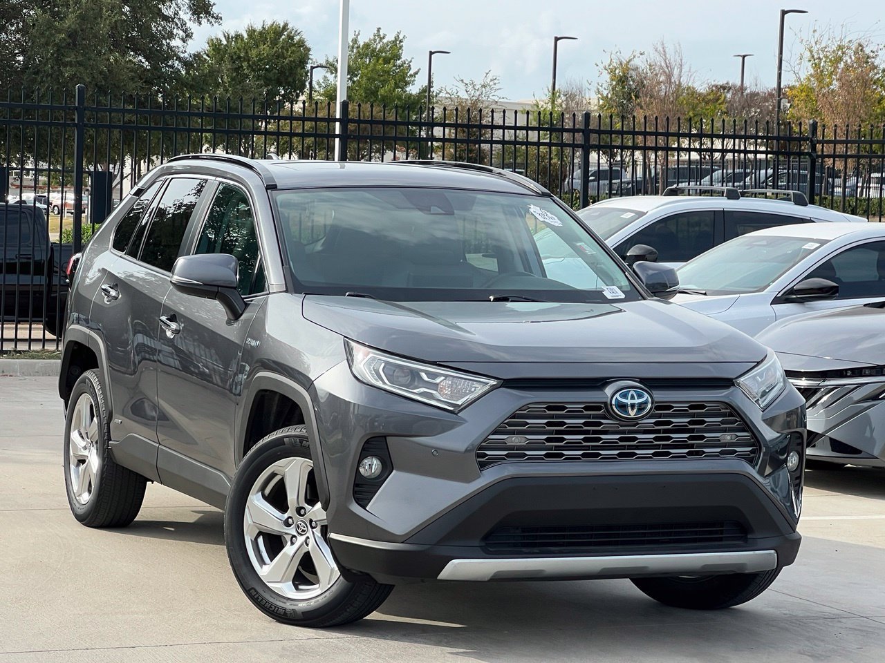 Used 2021 Toyota RAV4 Limited