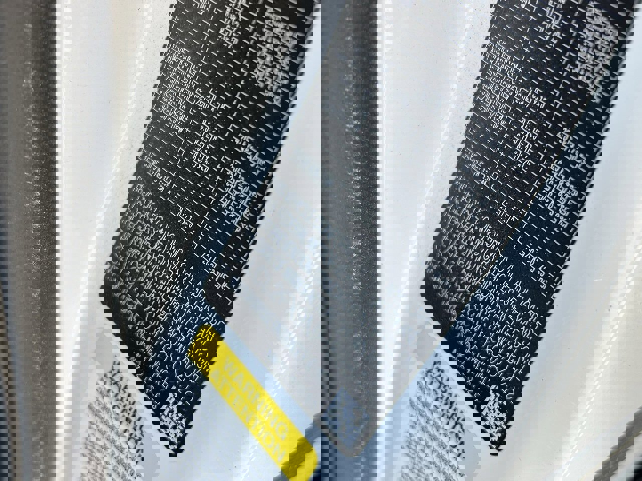 Used 2021 Land Rover Discovery Sport SE R-Dynamic image 11