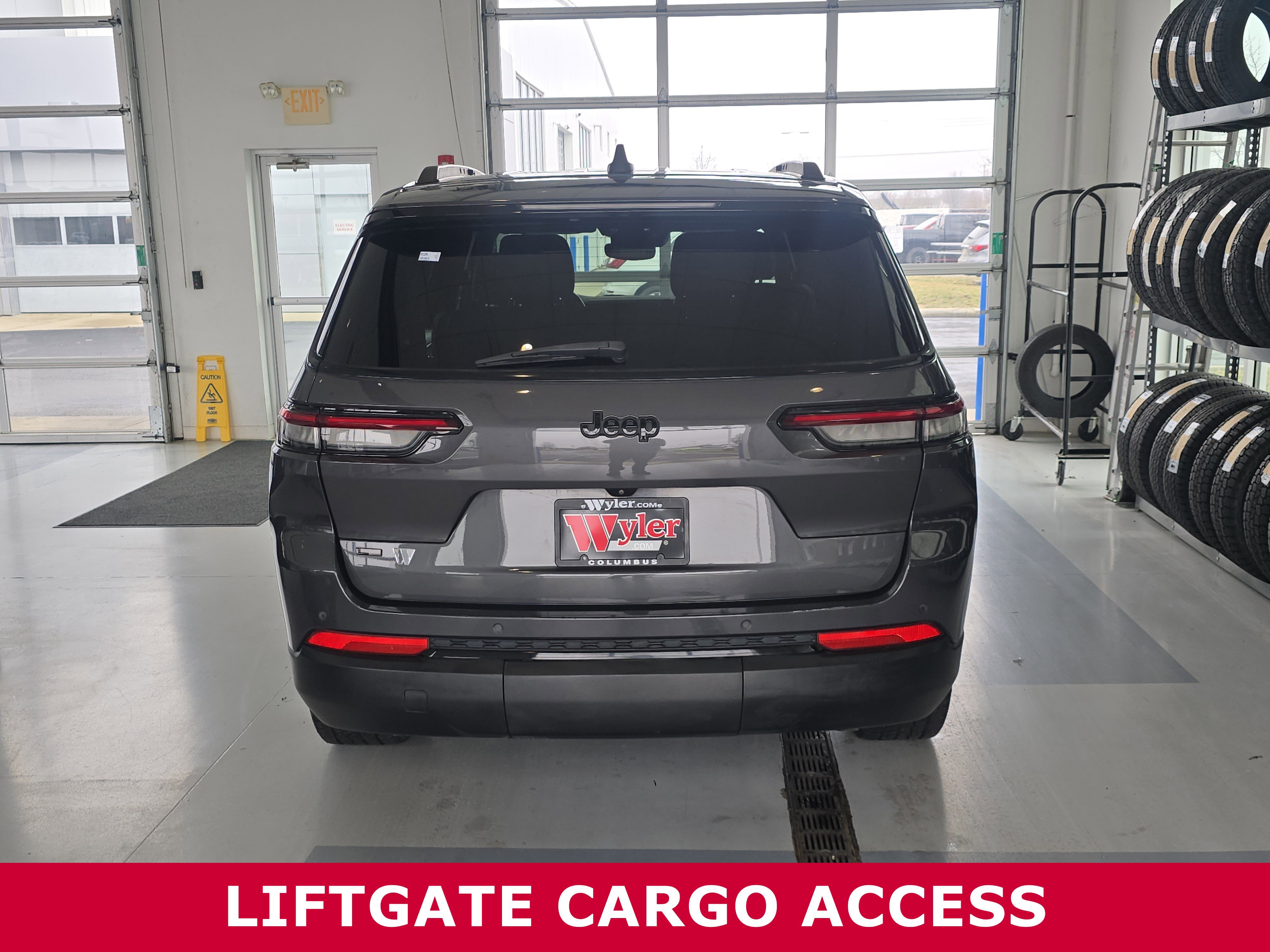 Used 2021 Jeep Grand Cherokee L Altitude image 5