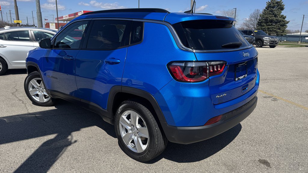 Used 2022 Jeep Compass Latitude AWD/4WD image 6