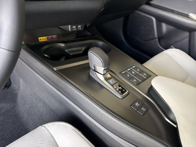 New 2026 Lexus UX 300h FWD w/ Accessory Package (Z1) image 21