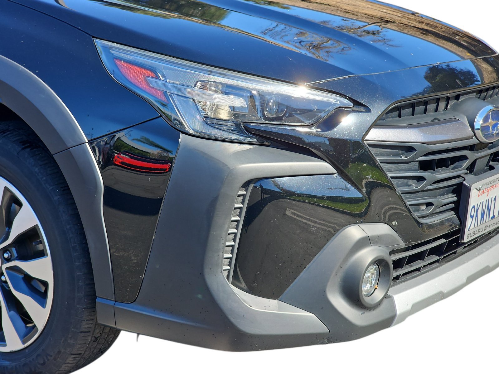 Certified 2024 Subaru Outback Limited AWD/4WD image 9