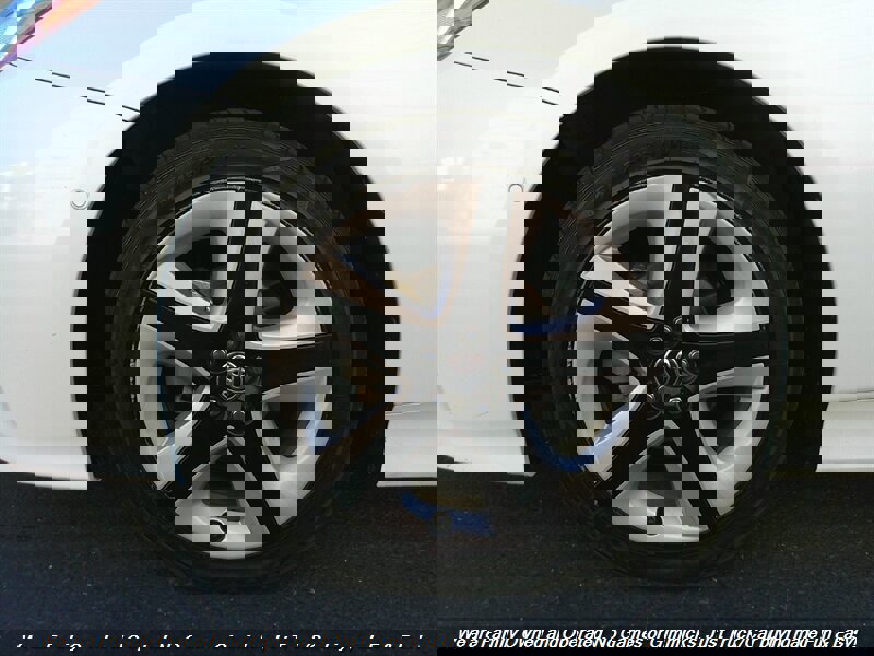 Used 2018 Toyota Prius Four Touring w/ Premium Convenience Package image 50