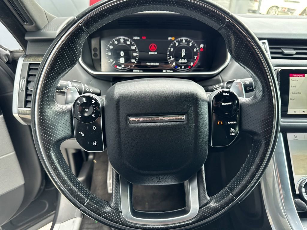 Used 2020 Land Rover Range Rover Sport HSE Dynamic image 8