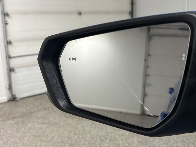 Used 2024 Chevrolet Equinox RS image 48