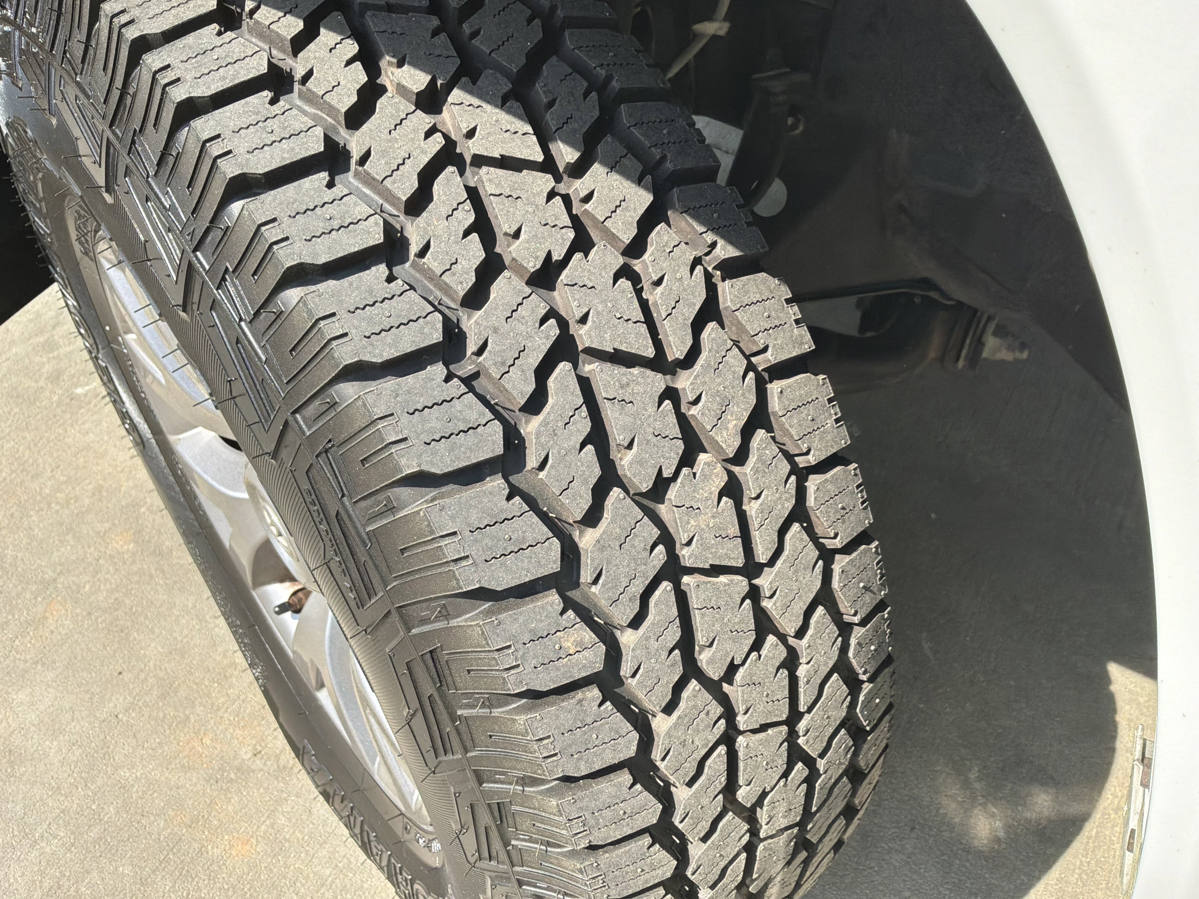Used 2019 Toyota Tacoma SR5 RWD image 15