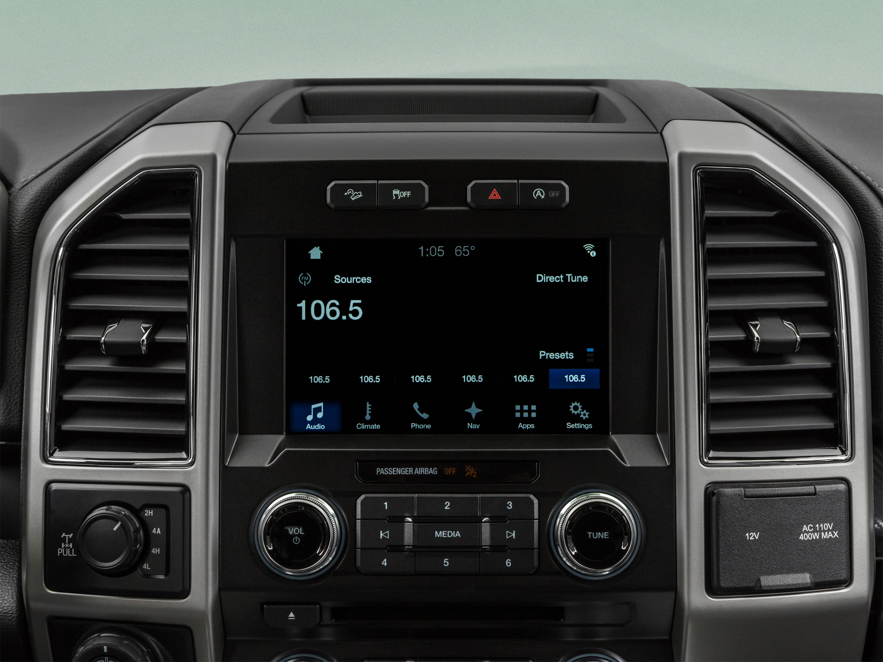 Used 2019 Ford F150 King Ranch w/ Equipment Group 601A Luxury AWD/4WD image 18