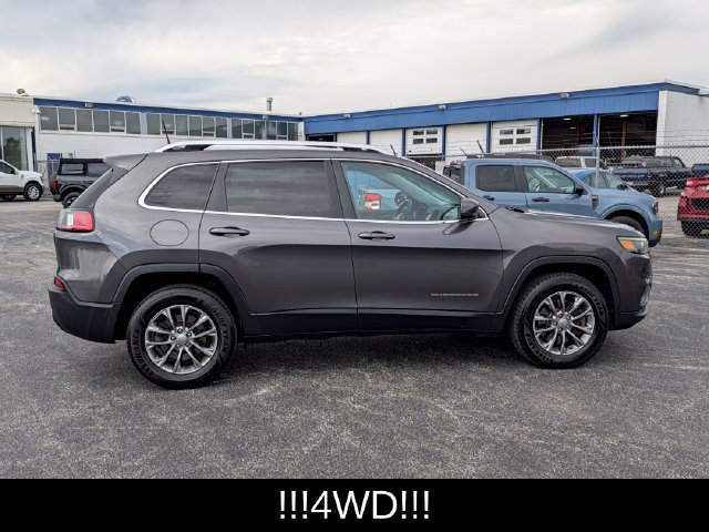 Used 2019 Jeep Cherokee Latitude Plus w/ Cold Weather Group AWD/4WD image 9