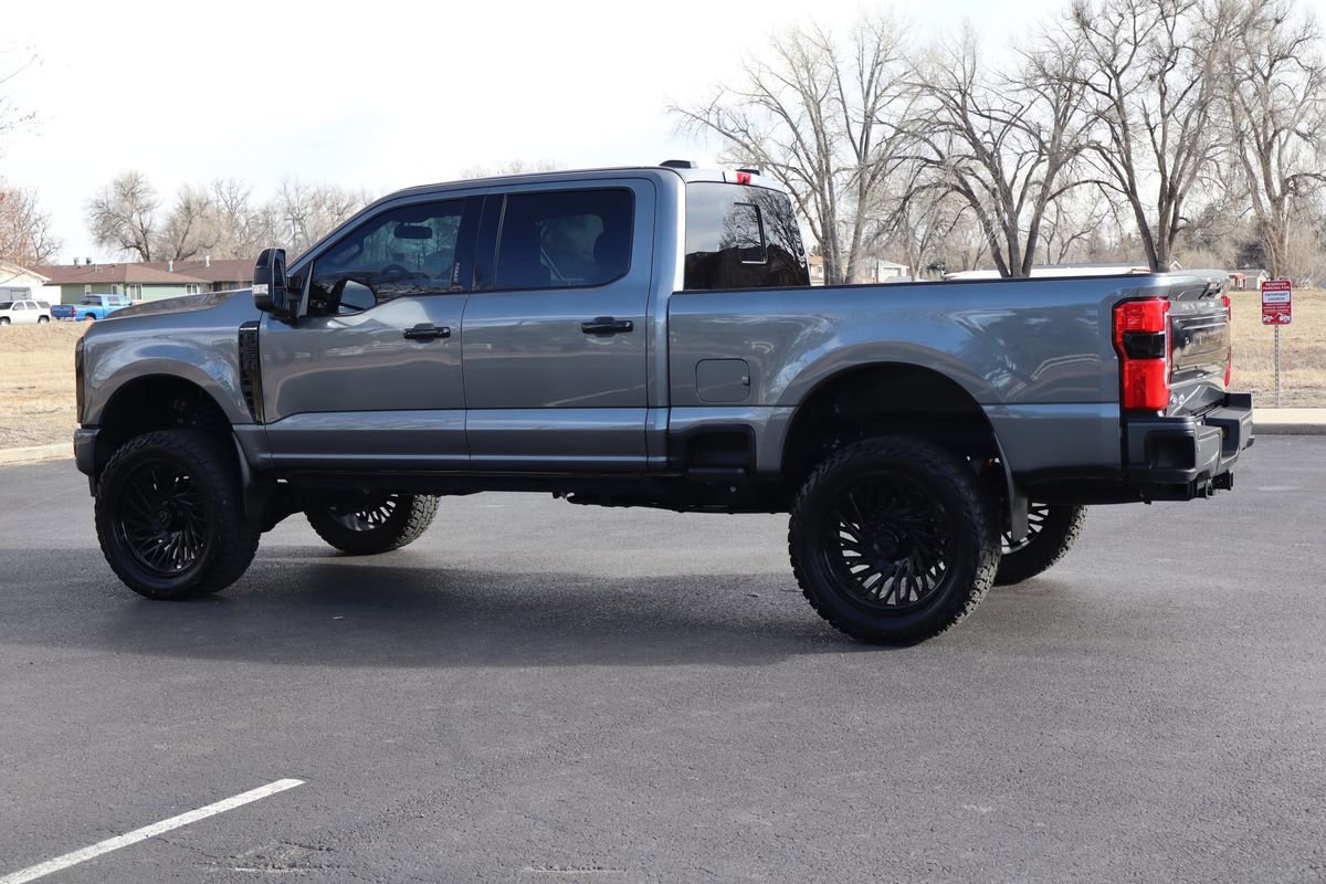 Used 2024 Ford F250 Platinum image 8