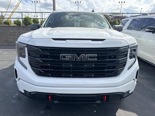 Used 2024 GMC Sierra 1500 Elevation AWD/4WD image 2