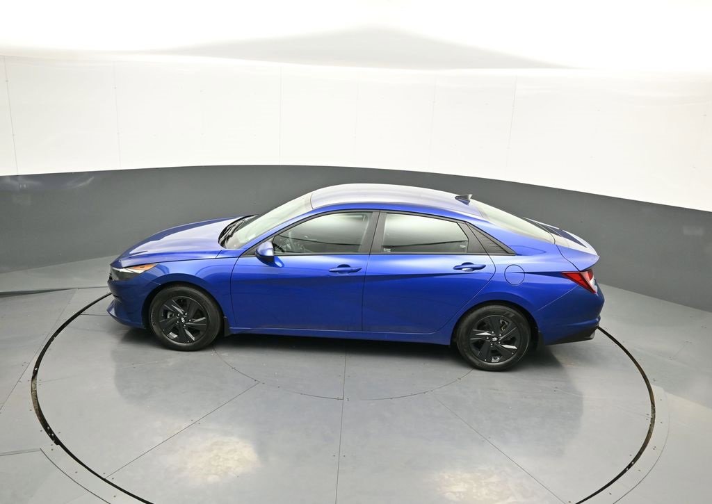 Certified 2023 Hyundai Elantra SEL image 40