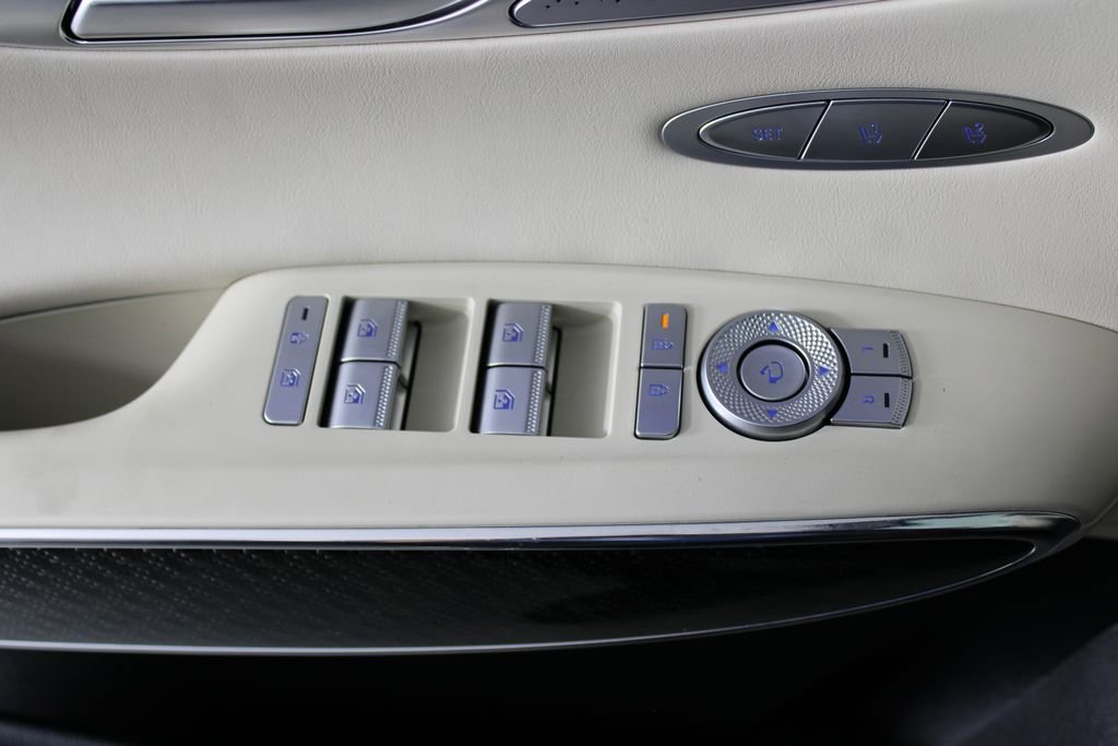 Used 2026 Genesis GV70 3.5T Sport Prestige AWD/4WD image 25