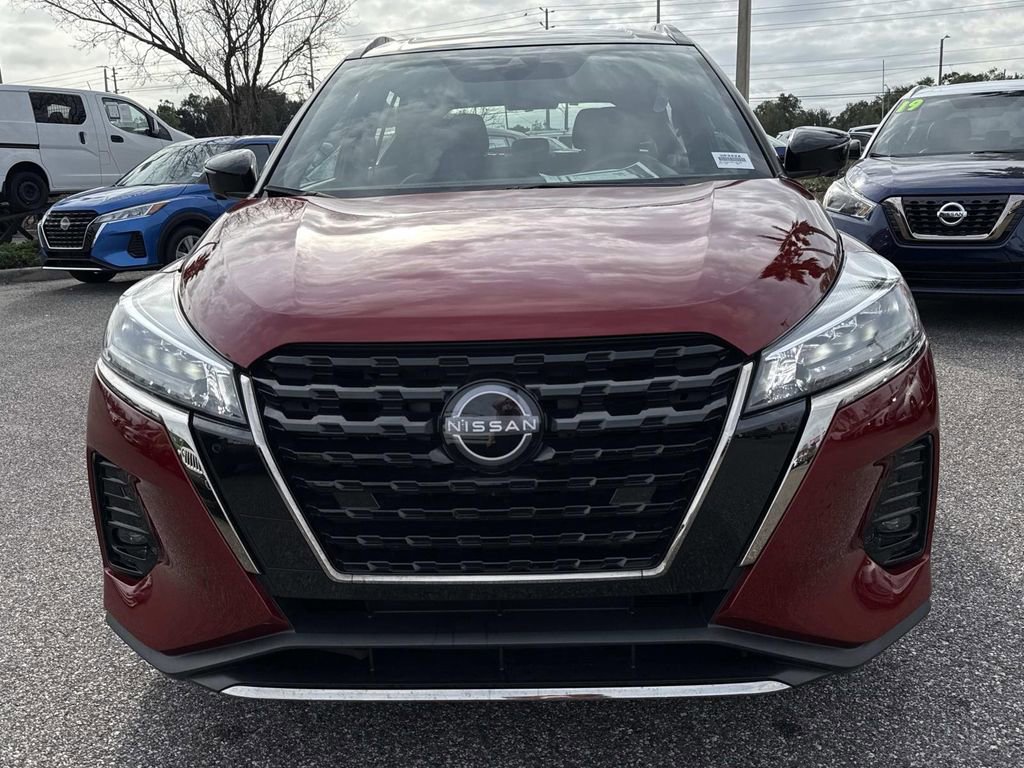 Used 2024 Nissan Kicks SR image 9