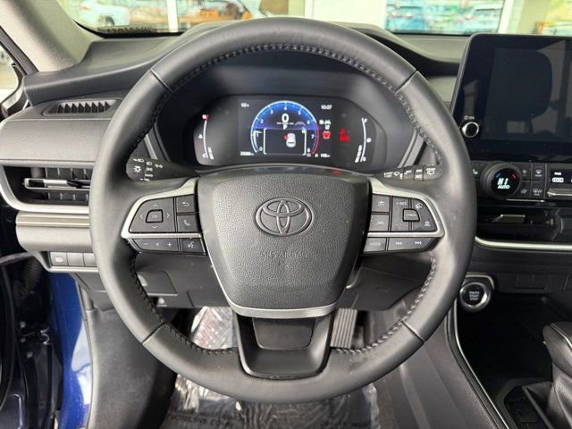 Certified 2024 Toyota Grand Highlander XLE image 28