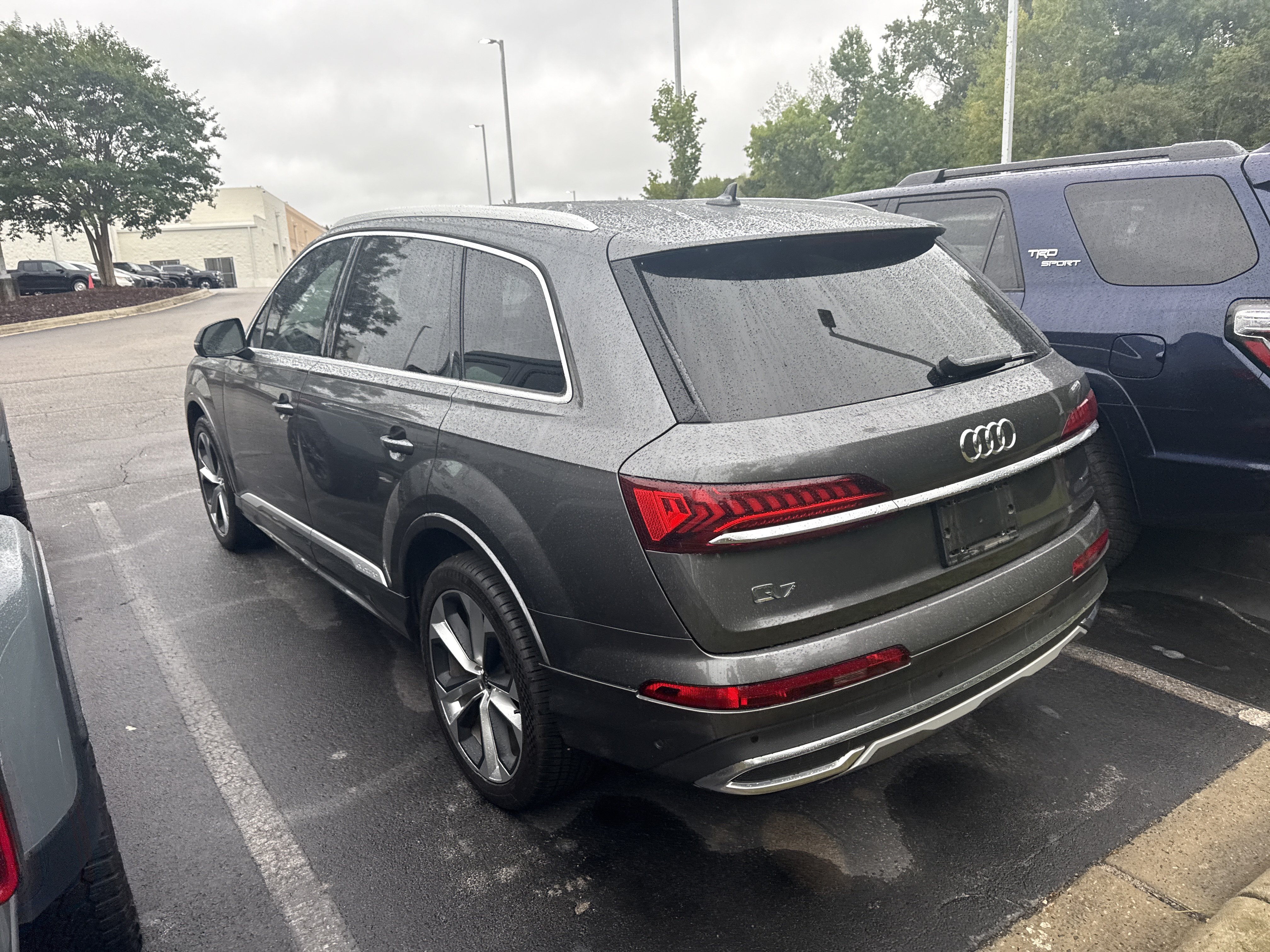 Used 2022 Audi Q7 3.0T Premium Plus w/ Premium Plus Package AWD/4WD image 45