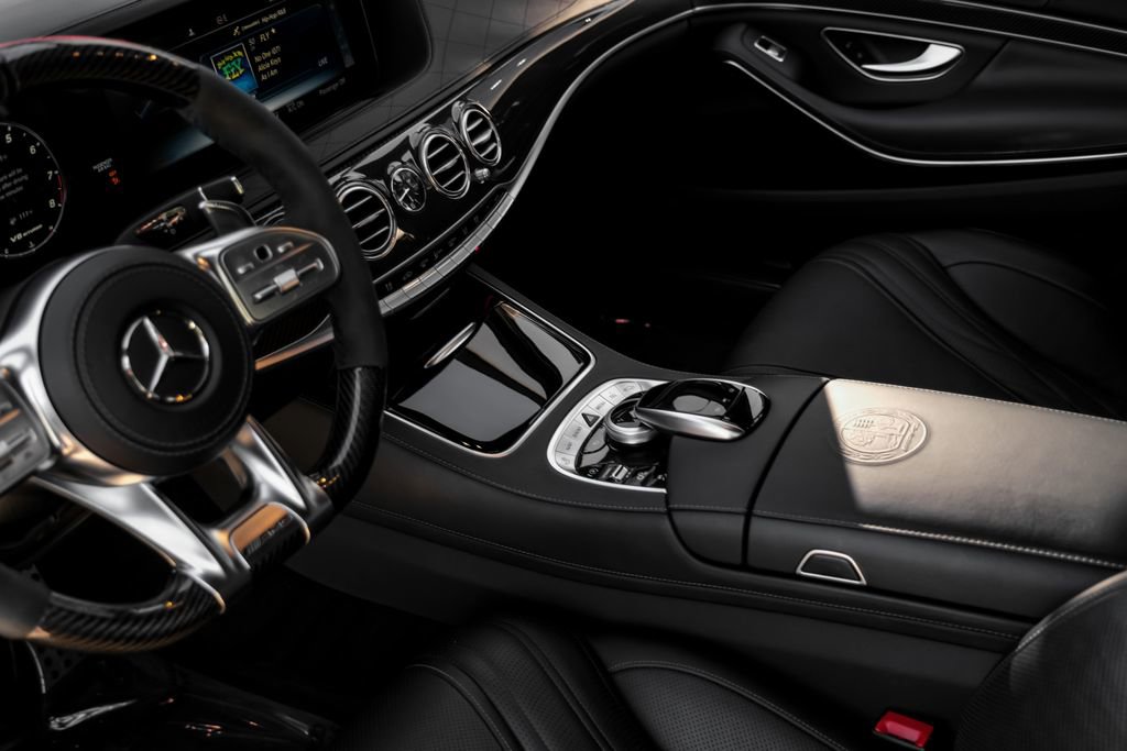 Used 2020 Mercedes-Benz S 63 AMG 4MATIC Sedan image 23