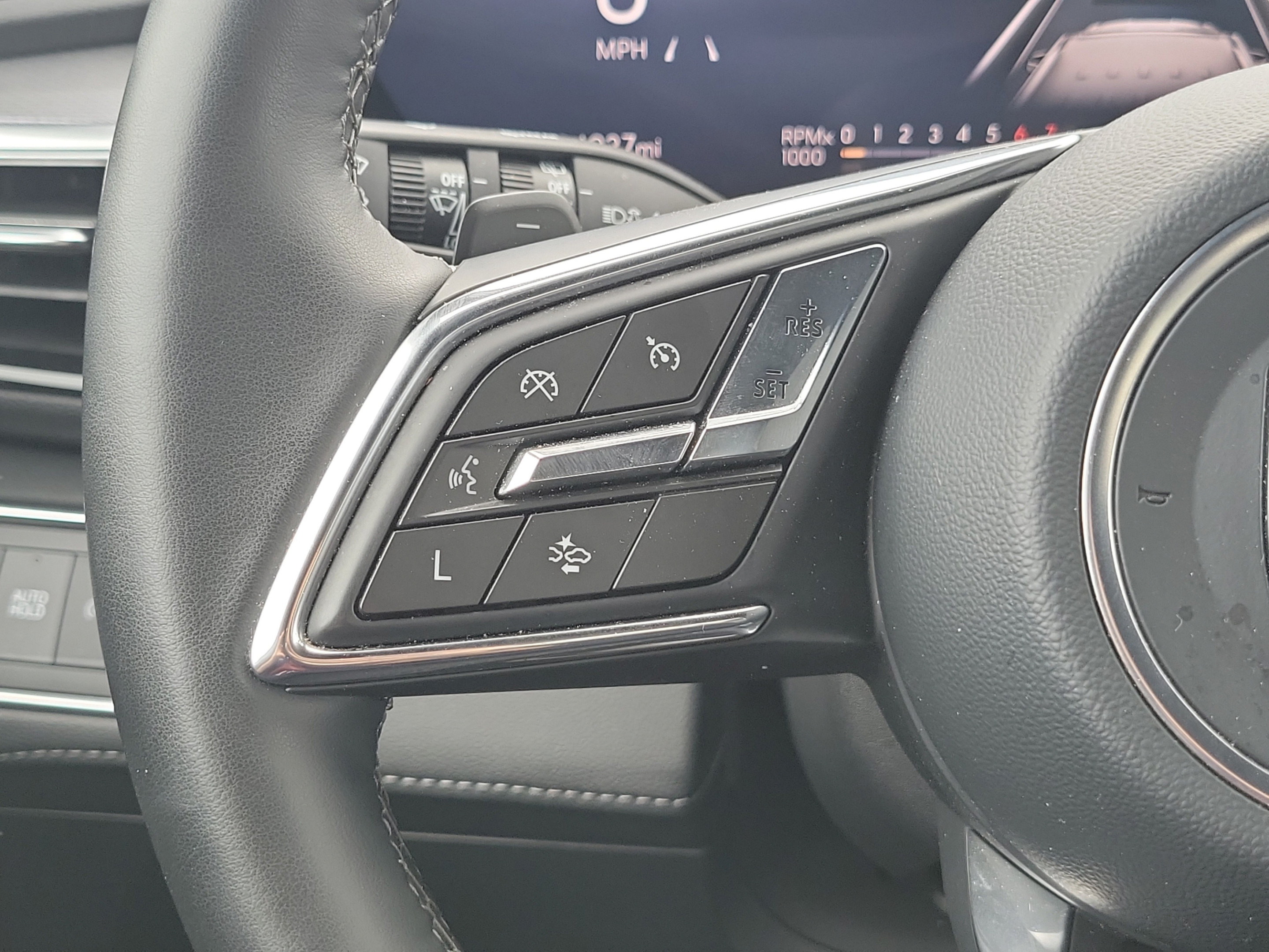 Used 2025 Buick Enclave Sport Touring FWD image 67