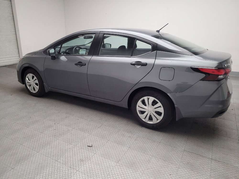 Used 2025 Nissan Versa S w/ Trunk Package image 3