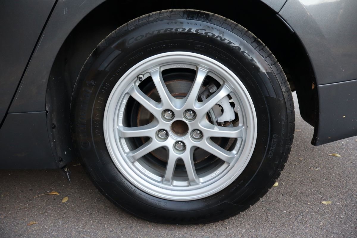 Used 2017 Toyota Prius Two image 42