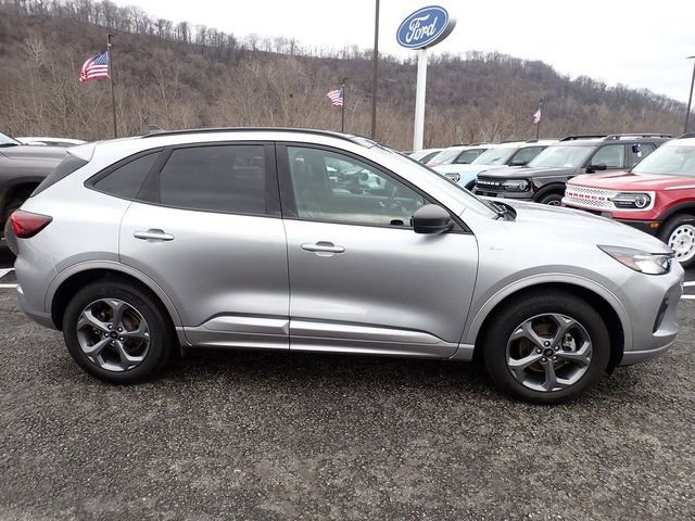 Used 2024 Ford Escape ST-Line w/ Tech Pack #1 image 6
