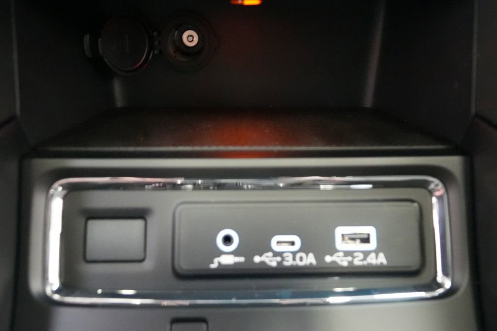 New 2025 Subaru Ascent Onyx Edition image 31