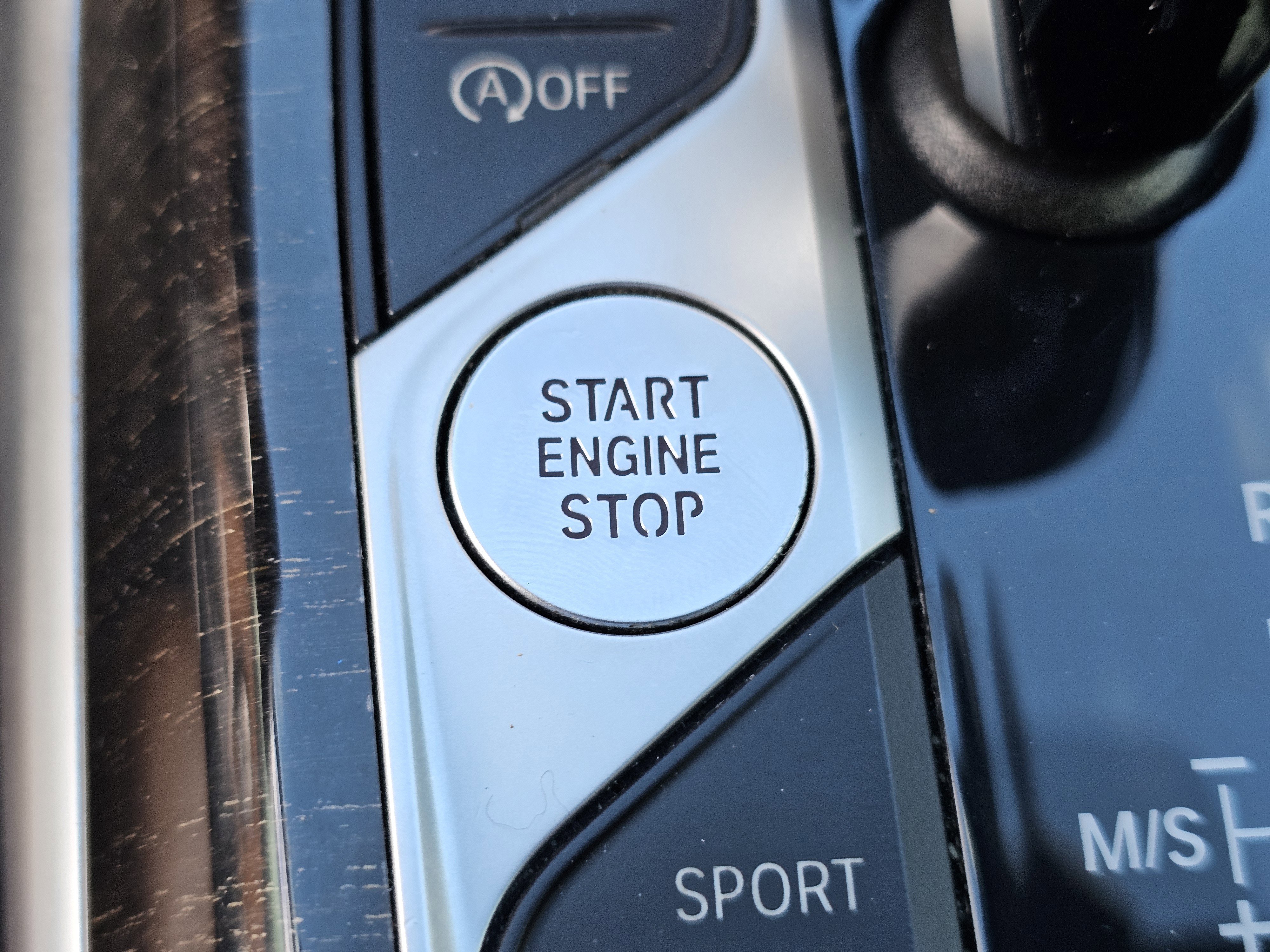 Used 2022 BMW 330i xDrive Sedan w/ Driving Assistance Package image 22