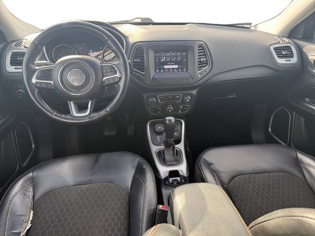 Used 2018 Jeep Compass Latitude w/ Popular Equipment Group image 17