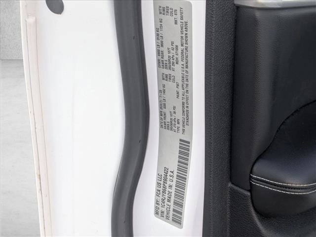 Used 2023 Jeep Grand Cherokee 30th Anniversary image 22