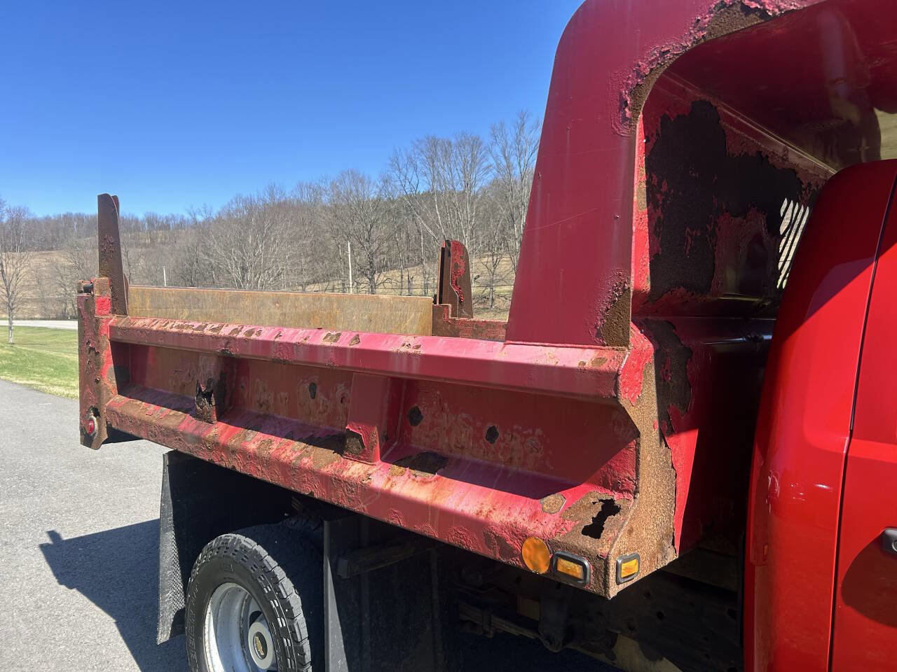 Used 2014 Chevrolet Silverado 3500 W/T w/ Snow Plow Prep Package image 31