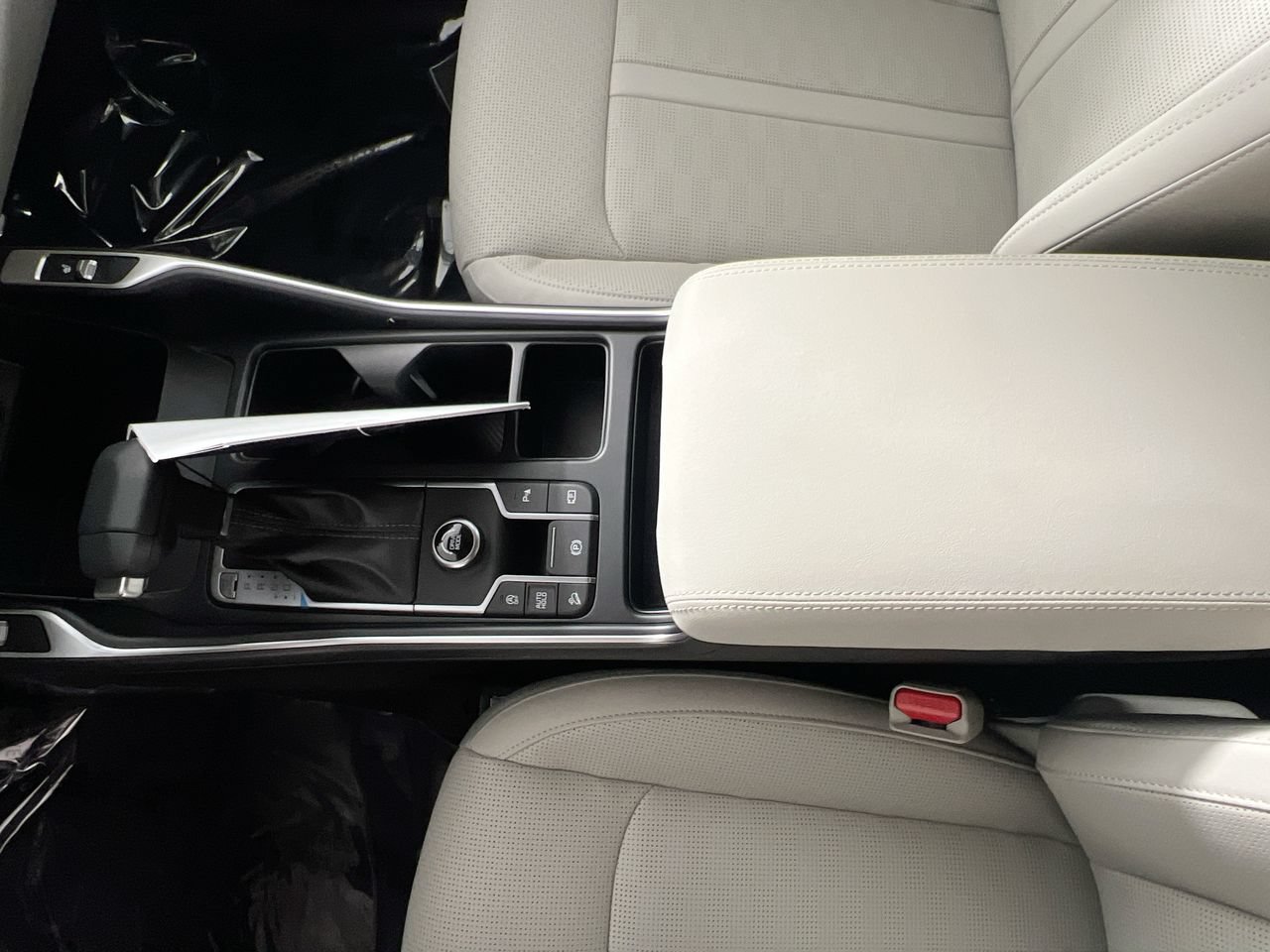 New 2026 Kia Sorento S w/ S Panoramic Sunroof Package FWD image 25