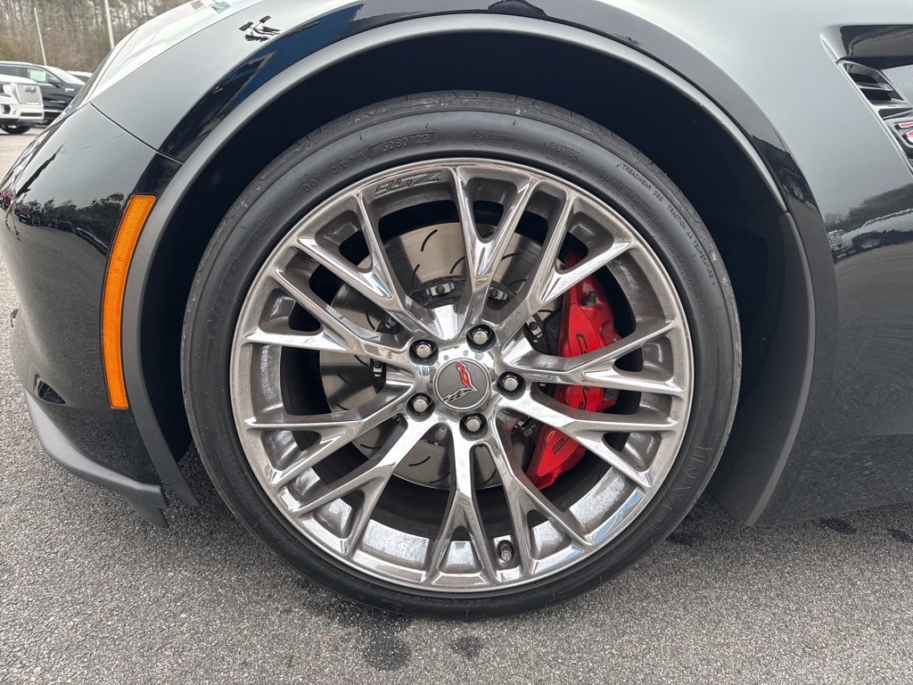 Used 2016 Chevrolet Corvette Z06 w/ 2LZ Preferred Equipment Group image 8