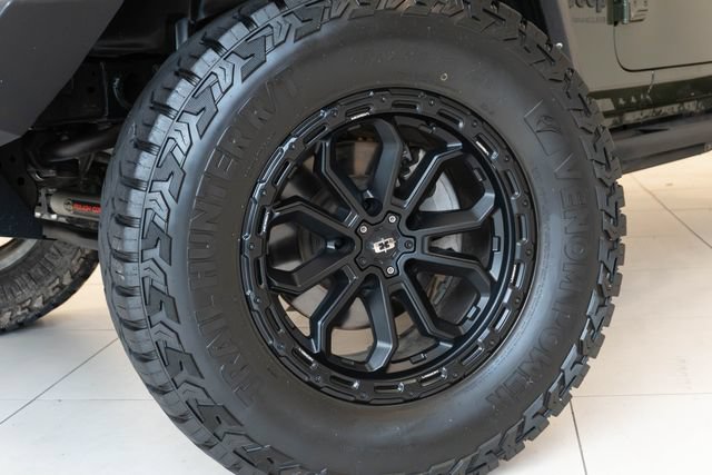 Used 2022 Jeep Wrangler Sport AWD/4WD image 2