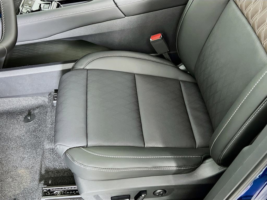 New 2026 Nissan Murano Platinum image 17