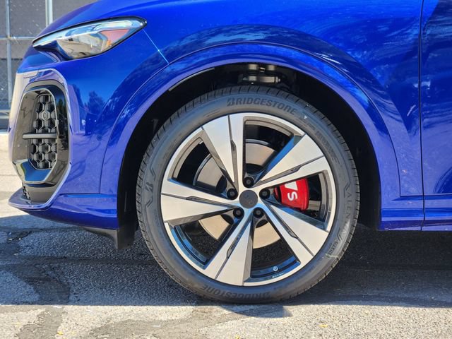New 2026 Audi SQ5 Premium Plus AWD/4WD image 8