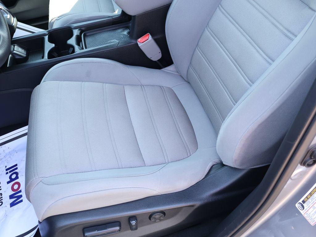 Used 2017 Honda CR-V EX image 19
