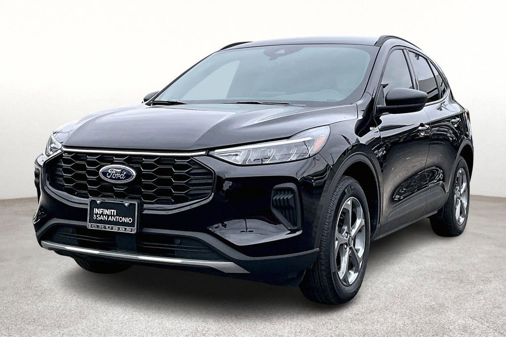 Used 2025 Ford Escape ST-Line AWD/4WD image 13