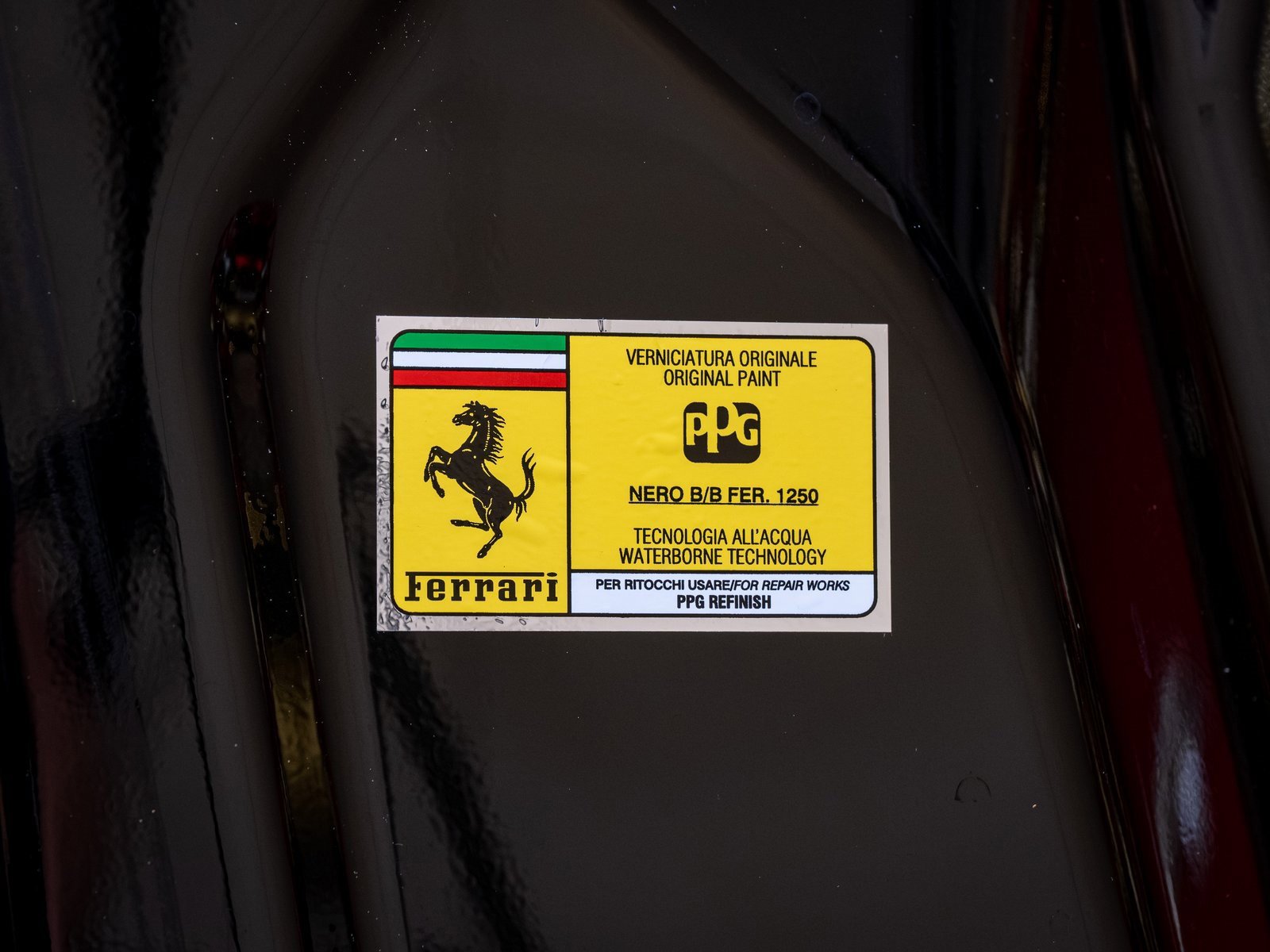 Used 2025 Ferrari 296 GTS image 25