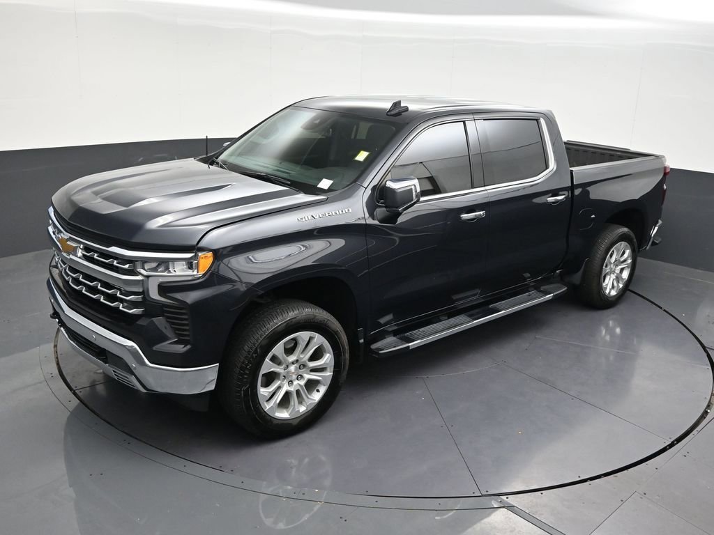 Used 2023 Chevrolet Silverado 1500 LTZ RWD image 13