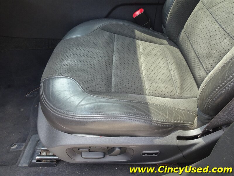 Used 2010 Ford Taurus SHO AWD/4WD image 29