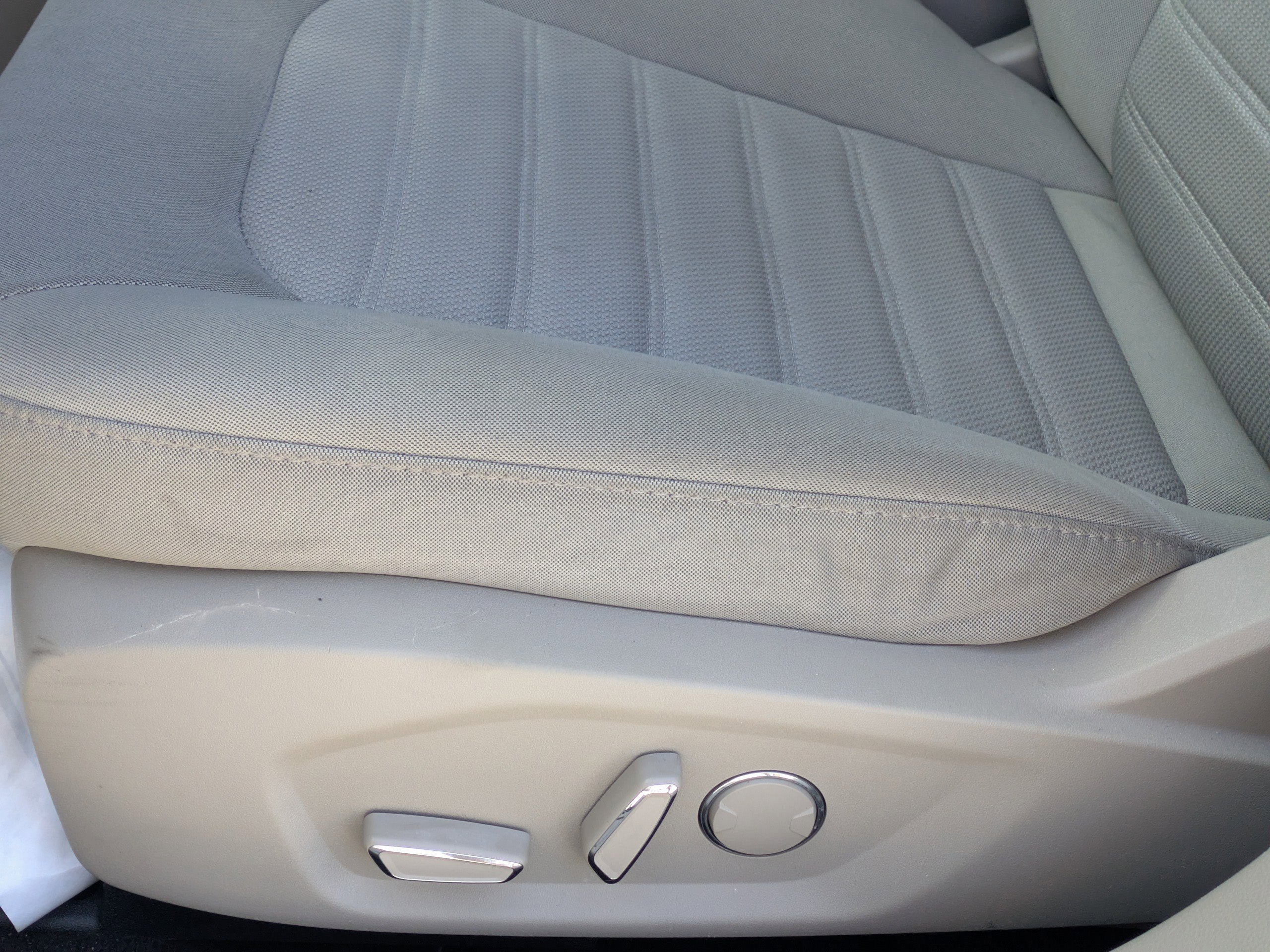 Certified 2020 Ford Fusion SE FWD image 23