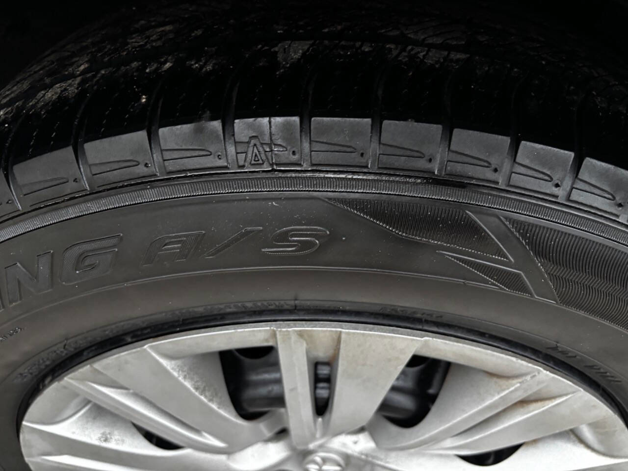 Used 2012 Toyota Camry LE image 21