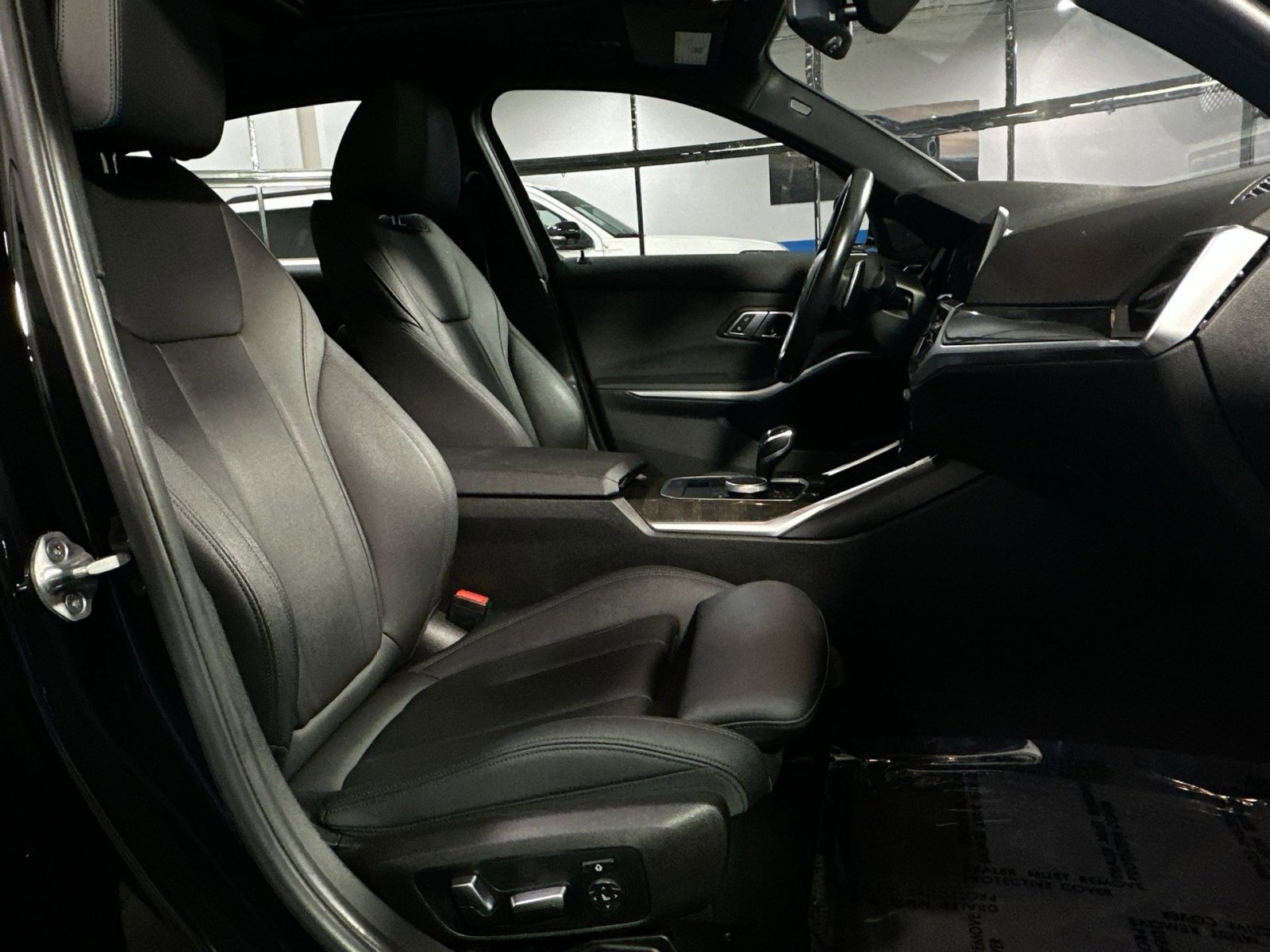 Used 2020 BMW 330i xDrive Sedan w/ Convenience Package image 38