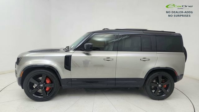 Used 2025 Land Rover Defender 110 X image 3