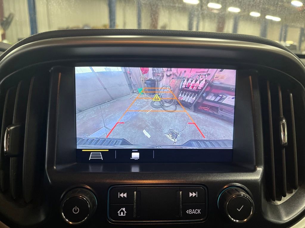 Used 2020 Chevrolet Colorado Z71 w/ Safety Package AWD/4WD image 22