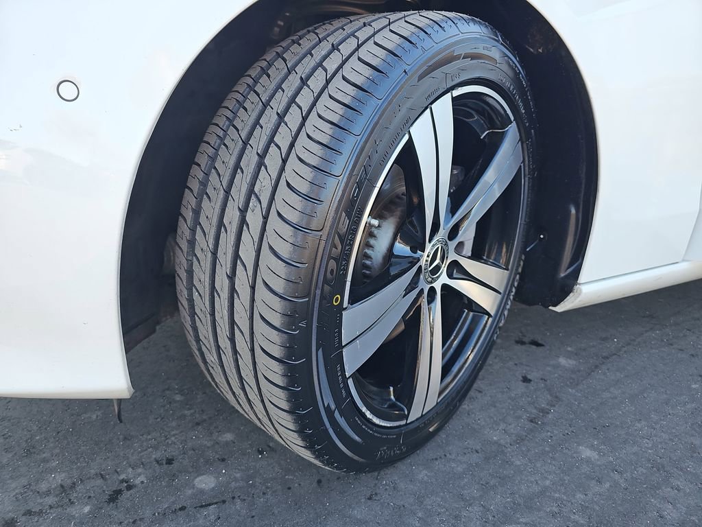 Used 2023 Mercedes-Benz C 300 Sedan image 38