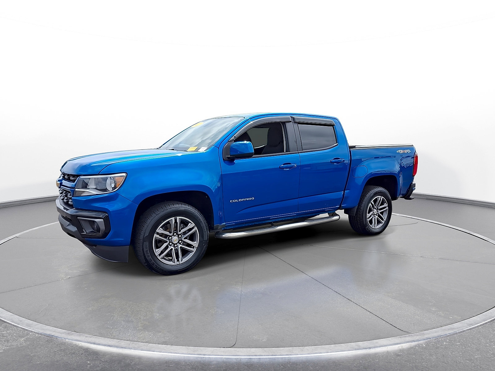Used 2022 Chevrolet Colorado LT w/ LT Convenience Package AWD/4WD image 4