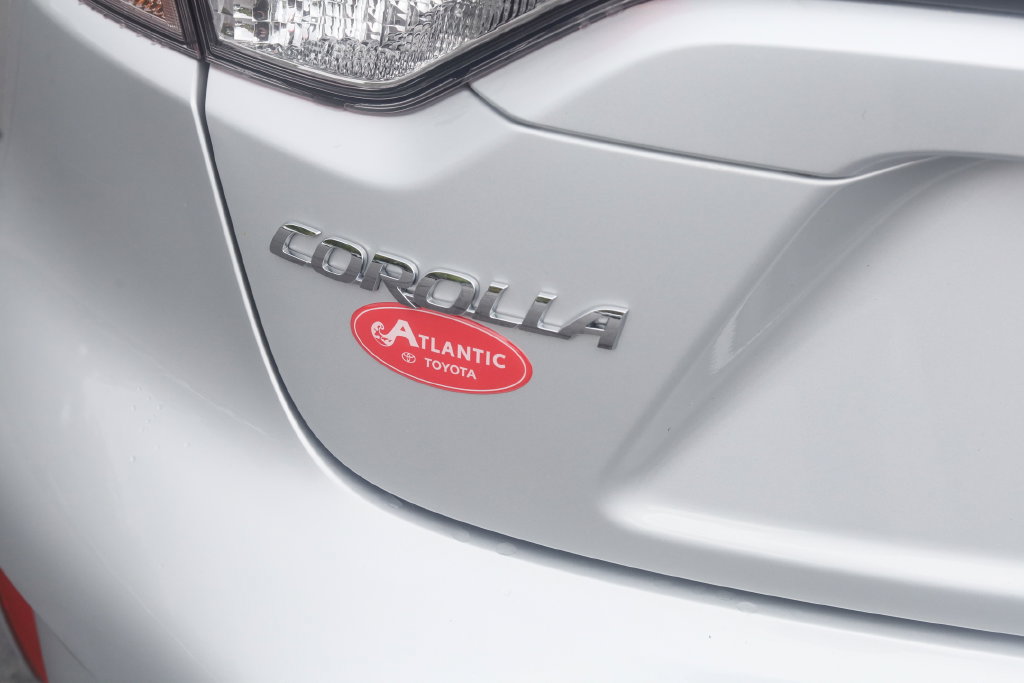 Used 2024 Toyota Corolla LE FWD image 7