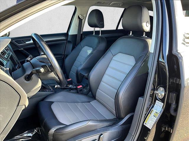 Used 2017 Volkswagen Golf Alltrack SEL image 24