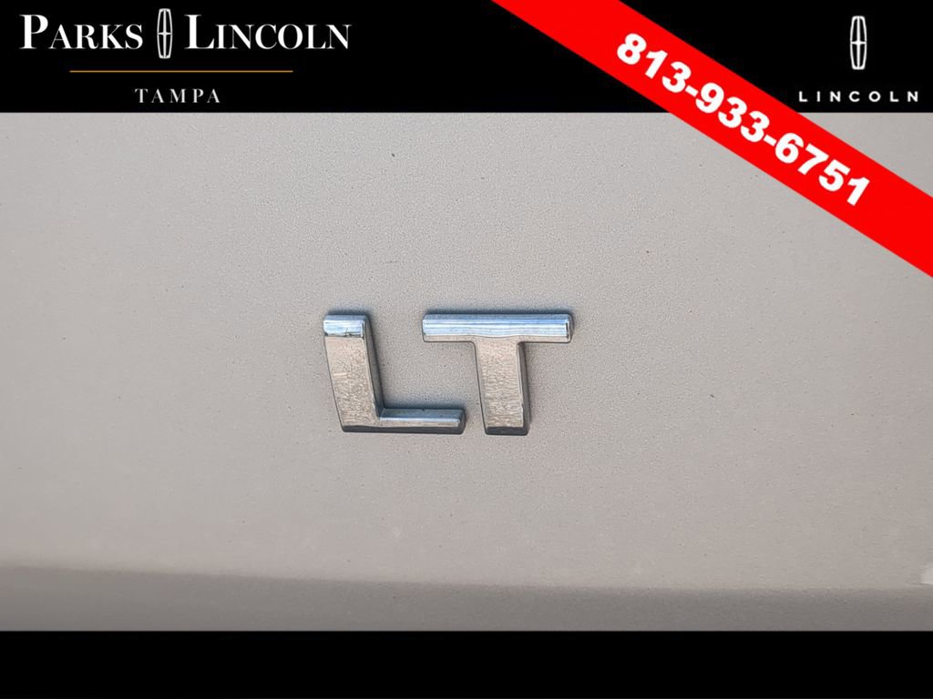 Used 2018 Chevrolet Traverse LT FWD image 10